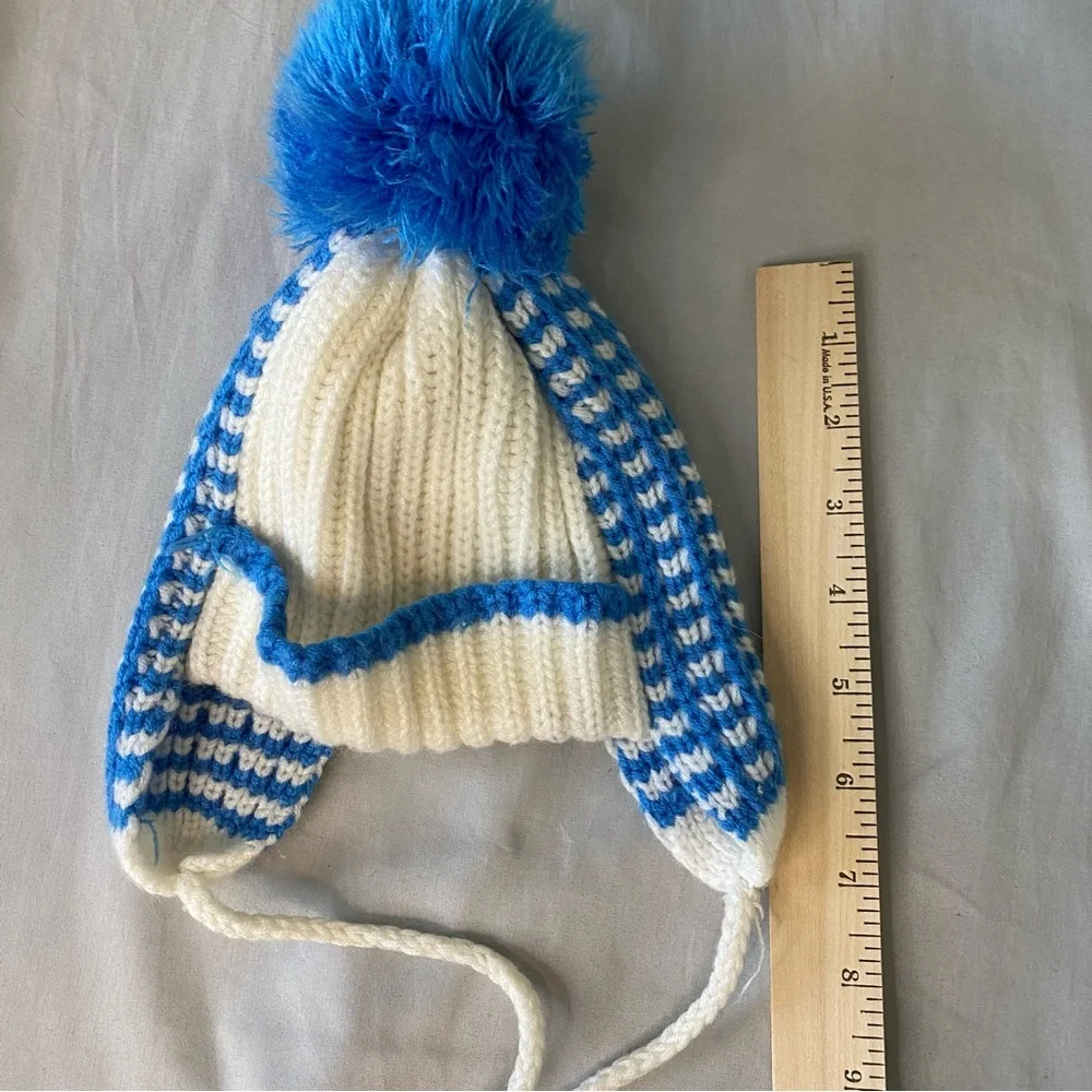 Vintage Kmart Children’s Winter Knit Ski Hat With Pom Blue‎ White 1980s